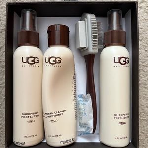 New in Box UGG Sheepskin Care Kit